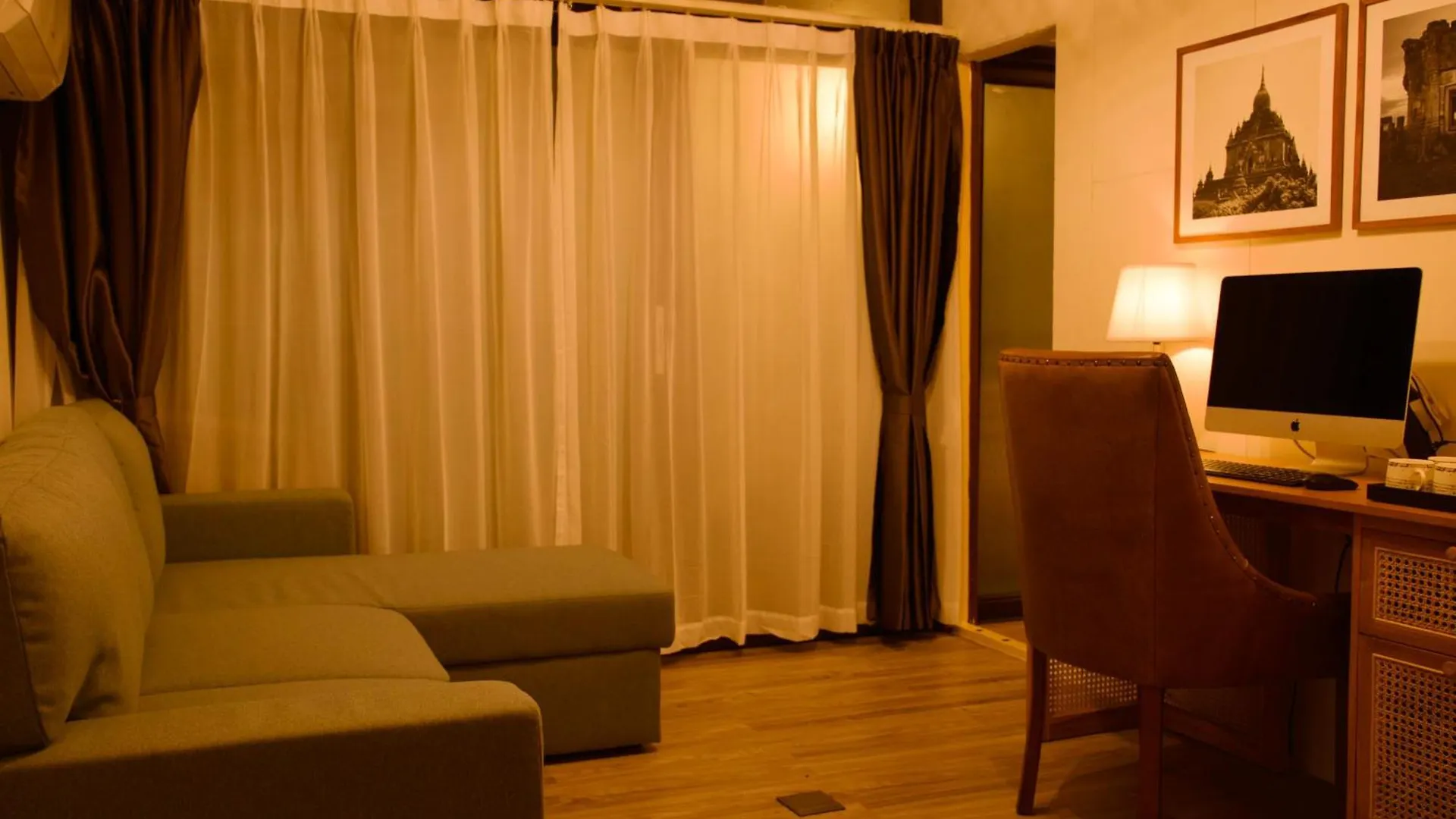 Chalet Meadow Villa Ungasan